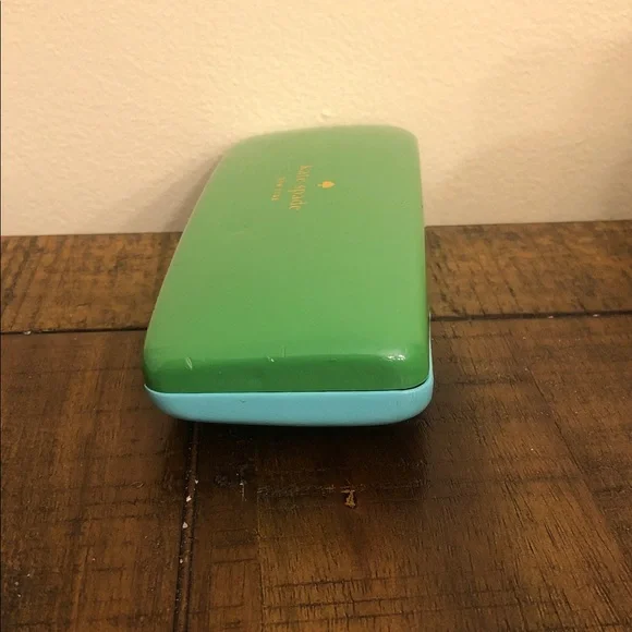 Kate Spade Vibrant Green and Blue Eyewear Case - Picture 5 of 8
